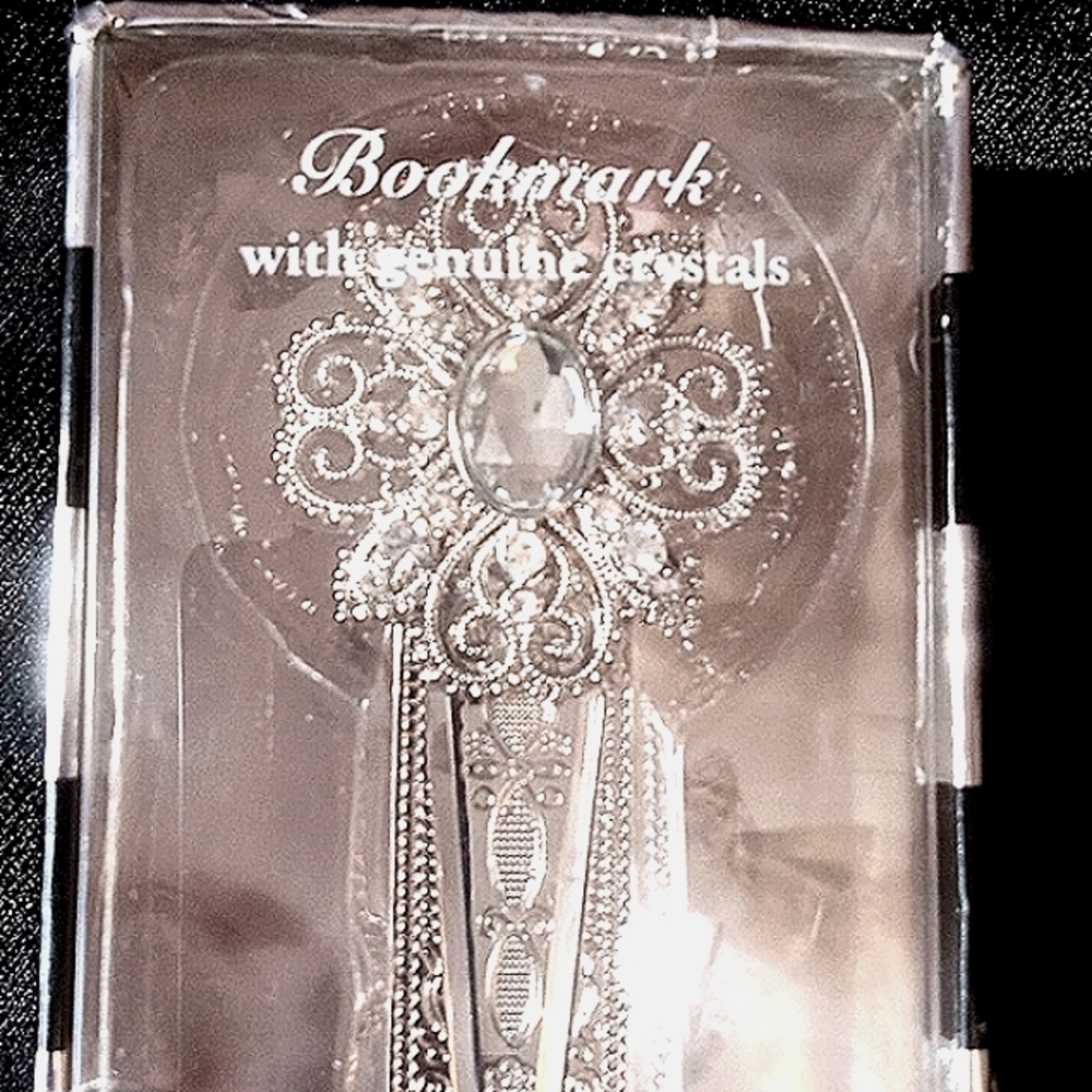 Bookmark with genuine crystals